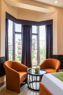 Limewood stay premier golf course road -sector 42 - Gurgaon - 8