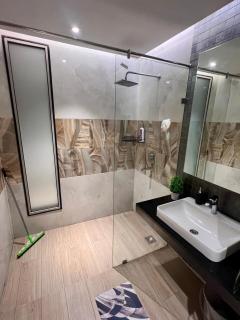 The Classic Contrast Black & White HighRise Studio - Gurgaon - 8