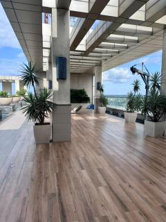 Zebra Luxe Loft Studio with patio - 8