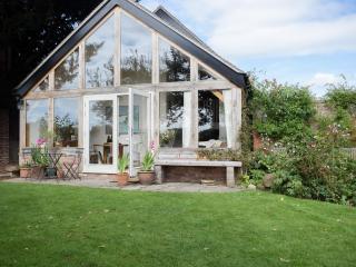 The Garden Retreat - Marbury - 0