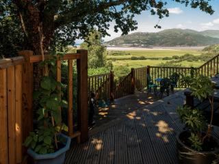 Treetops - Fairbourne - 2