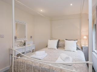 Hall Cottage - Brampton - 3