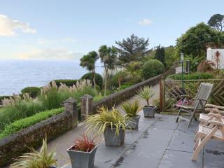 Tides Reach - Fowey - 2