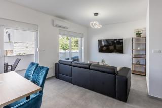 Villa Rafael Apartments - - 2