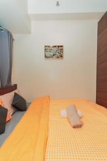 Urban Luxe 1BR Makati central gym swim Park Fast Internet MB 3301 - Manila - 1