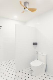 House of Patcha เรือลพัชชา Hostel and Salon - 2