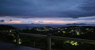 WindBlow Villa - Belmont - 6