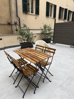 Virtù Apartments - Genoa - 2