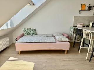 Meridian Bratislava - Stylish Brand New Apartment in the City Center & Free Garage Parking - Bratislava - 4