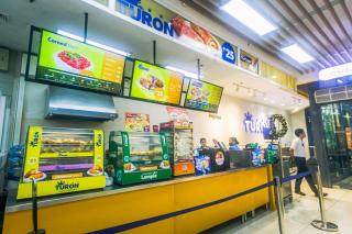 City Best Designer 1BR Makati Fast internet Gym Swim Park 2050 - Manilla - 6