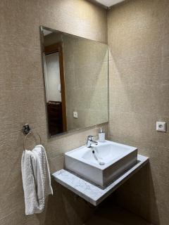 Appartement avec piscine pour famille et couple marie - 3