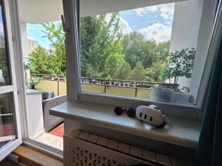Premium Apartment up to 5p, 15 min to City Center, Tree VIEW, 5 min walk to 2 lakes with attractions, VR Googles, LED FIREPLACE, NEW - Varsovia - 1