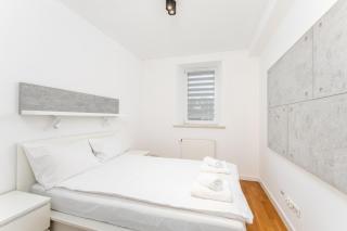 Ariańska Comfort Apartment by BookingHost - Krakau - 0