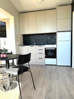 Lake cottage with excellent view - Akranes - 8