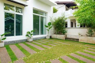 Spacious Stay for 14 , 4 Ensuite AC Rooms , Walk to Anuradhapura Sacred Sites - Anuradhapura - 7