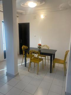 FL apartment, 2 rooms - Jaunde - 0