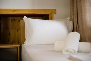 Rest & View Guesthouse - Gjirokastra - 7