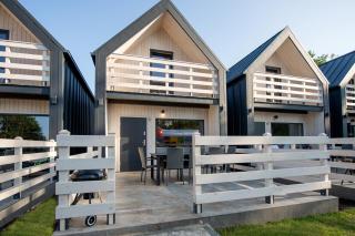 Ross-domki Premium Hause & Jacuzzi - Sarbinowo - 9