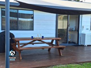 Shaka Seaside Retreat with Beach Access - Goolwa South - 3