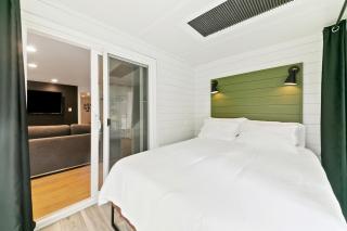 Earthy Pearl 1 Bedroom Suite at the Boise Depot - Boise - 1