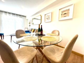 Paradise Luxurious apartment, free parking, 3 double rooms, 4 beds, terrace, jacuzzi, new - San Sebastián - 8