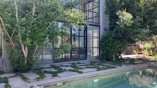 The grey house - Shomera - 2