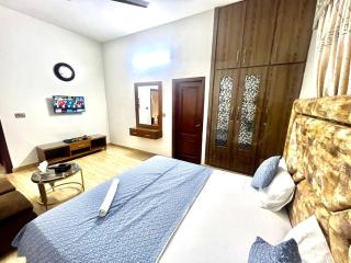 Amada Family Guest House - 1