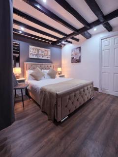 The Courtyard Lodge - Hitchin - 4