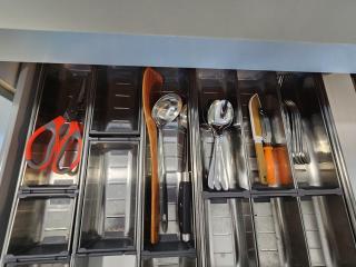 Stylish Living 2BR Suite - 8