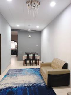 Eshal Homestay Padang Serai - 5
