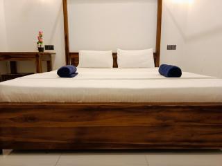 Arugambay Alice Rest - 2