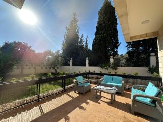 Blue Villa - 3