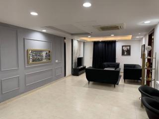 Modern 2-BHK Apartment with Balcony at GoldCrest DHA - Lahore - 8