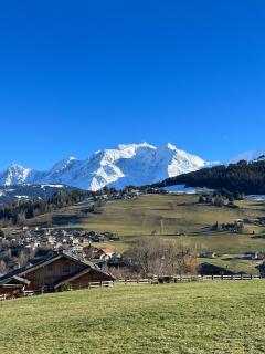 Duplex vue incroyable, 3 chambres, 3 salles de bain - Combloux - 0