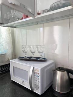 Casa Privativa e Climatizada em Taperapuã, 2 Quartos, Cozinha Completa e Sala com TV 50 - Porto Seguro - 5