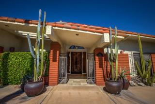 Gorgeous Villa - Pool, Spa, Spacious - Upscale Area - Palm Springs - 6