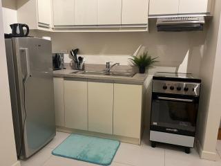 Lux stay at KL Greenbelt Makati - Manila - 1