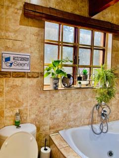 The Qs guest suite - 5