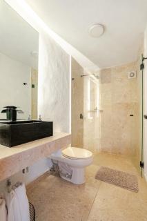 LUXO Casa en Valle de Bravo con jacuzzi y espectacular vista al lago - 2