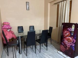 Aadesh Home Private Floor With Rooftop - Faridabad - 0