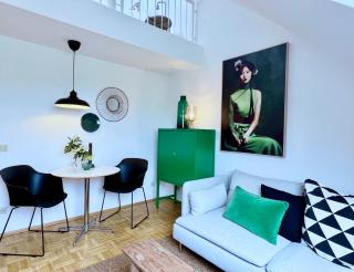 GREEN STAY & GALLERY APARTMENTS - Free Parking - Essen - 0