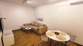 The Miracle Apartment - 4