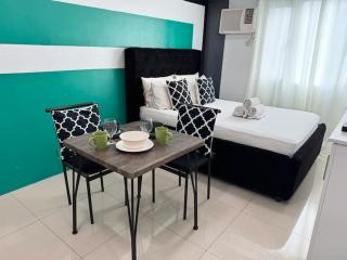 Sunshine Studio at Beacon Tower 3 unit 1204 - Manila - 2