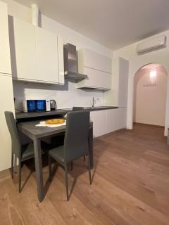 Garibaldi Island Apartment in the heart of Milan - 8