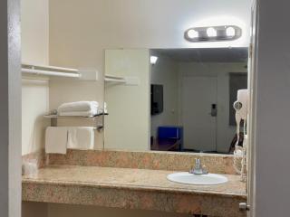 Royale Inn - San Gabriel, Los Angeles - Rosemead - 1