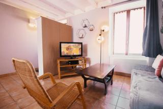 Maison de pêcheur à 50m de la mer & 10min ferry, 3 chambres, 7 personnes, intendance Luxury Host - 2