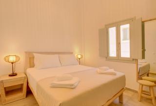 Erato City House - Fira - 8