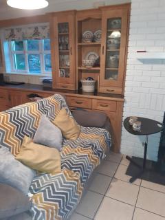 mature 4 bedroom home with relaxing garden and wonderful views - Carlow - 5