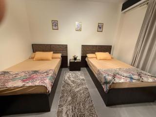 شالبه للايجار قريه أمواج - 0