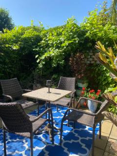 Bradstone Garden Retreat With Own Entrance - Folkestone - 6